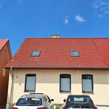 In With Swimming Pool Semesterbostad *